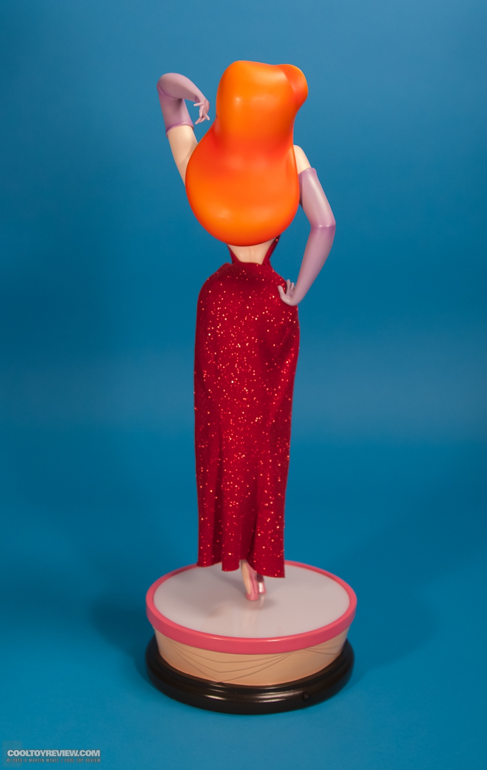 Jessica_Rabbit_Sideshow_Collectibles_Disney_Premium_Format_Figure-04.jpg