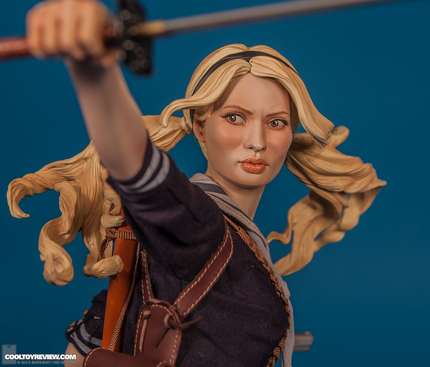 Babydoll-Sucker-Punch-Premium-Format-Figure-Sideshow-Collectibles-009.jpg