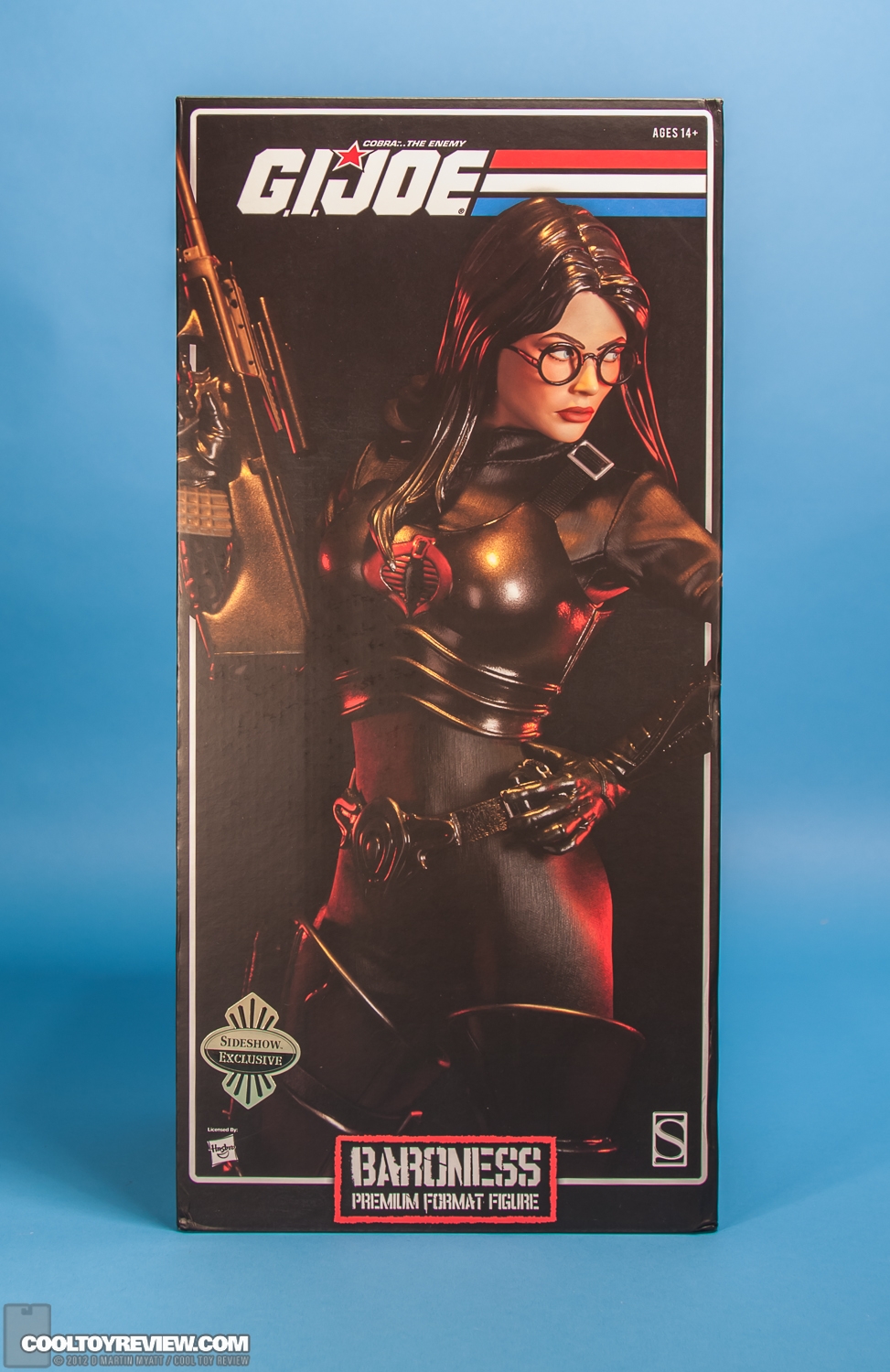 Baroness_Premium_Format_Figure_Cobra_GI_Joe_Sideshow_Collectibles-20.jpg