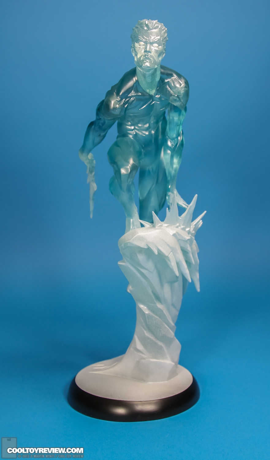 Iceman_Comiquette_Sideshow_Collectibles-05.jpg