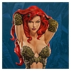 Poison_Ivy_Premium_Format_Figure_DC_Sideshow_Collectibles-023.jpg