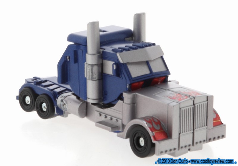 Legends Optimus Prime 2.jpg