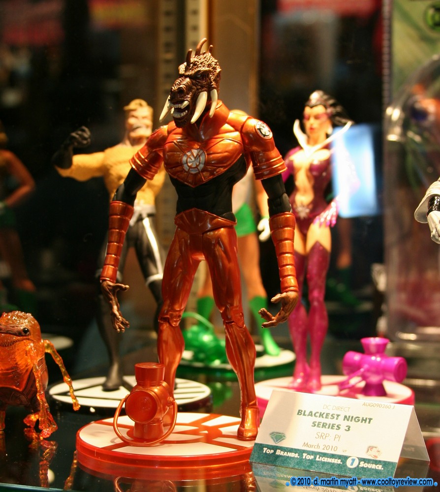 Toy-Fair-2010-DC-Direct_003.JPG