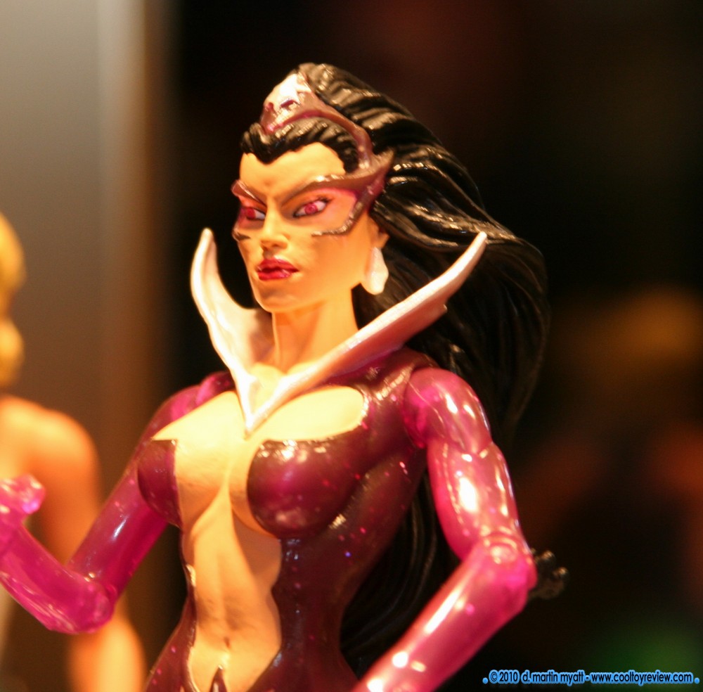 Toy-Fair-2010-DC-Direct_007.JPG