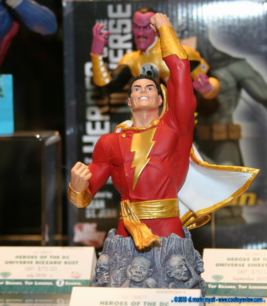 Toy-Fair-2010-DC-Direct_069.JPG