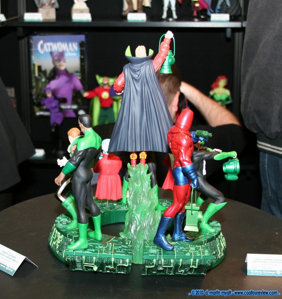 Toy-Fair-2010-DC-Direct_093.JPG