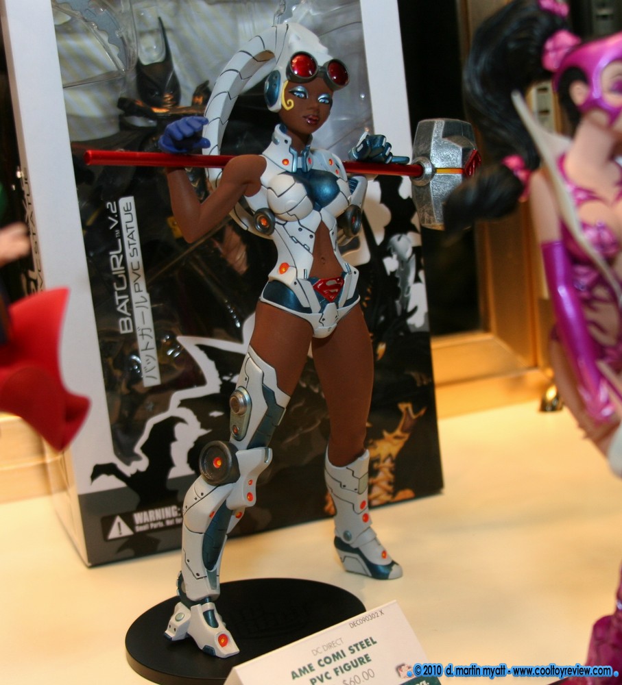 Toy-Fair-2010-DC-Direct_098.JPG