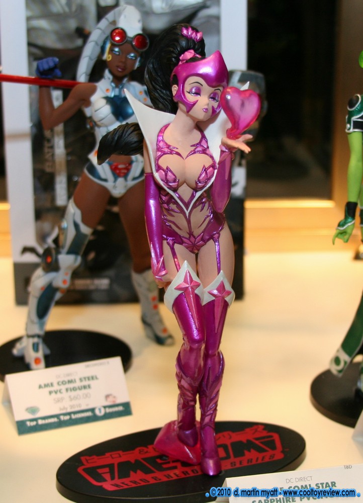 Toy-Fair-2010-DC-Direct_101.JPG