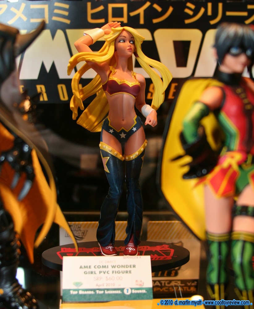 Toy-Fair-2010-DC-Direct_113.JPG