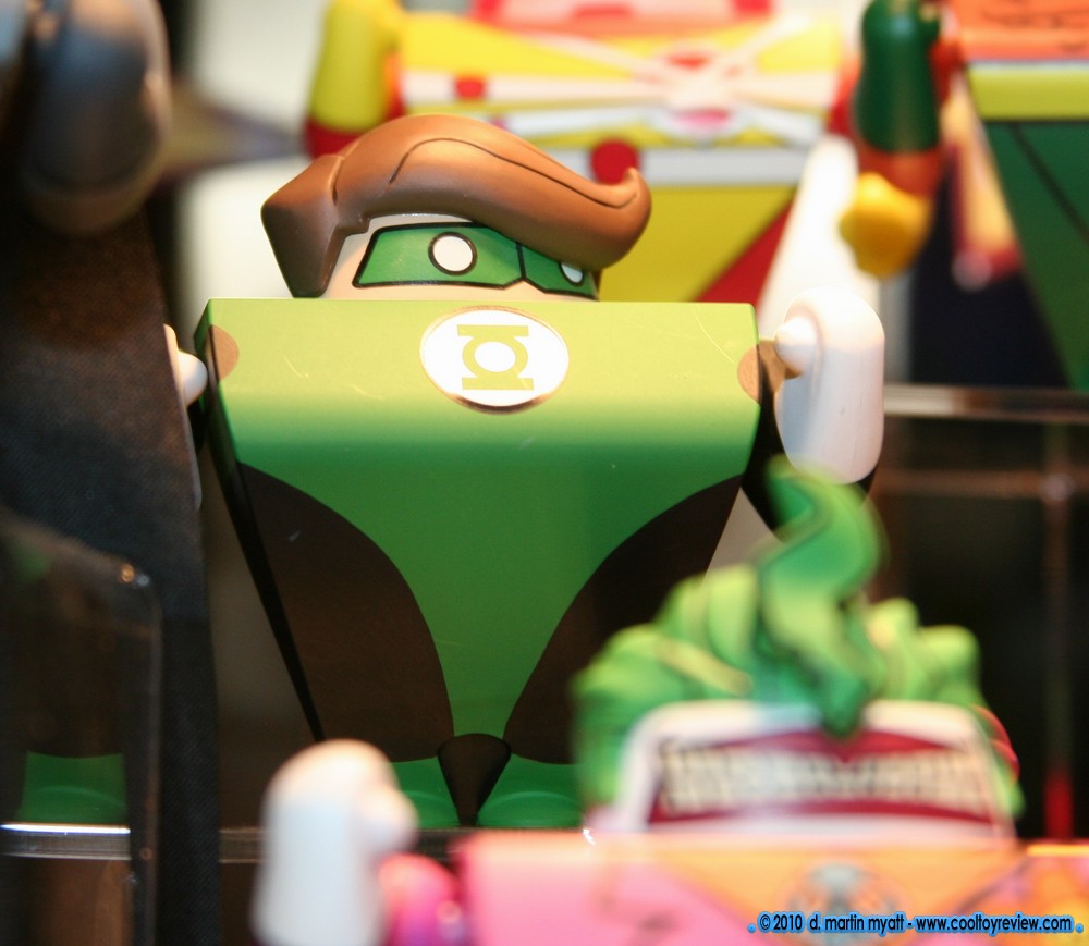 Toy-Fair-2010-DC-Direct_132.JPG