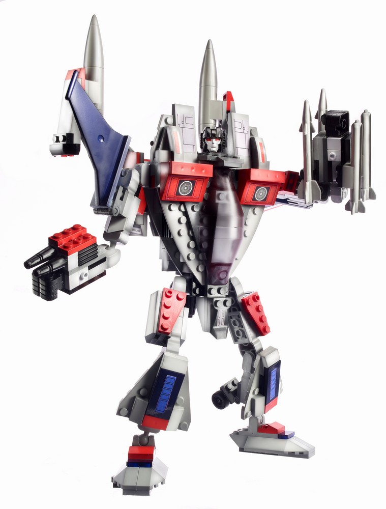 Kre-O Transformres Starscream (Robot).jpg