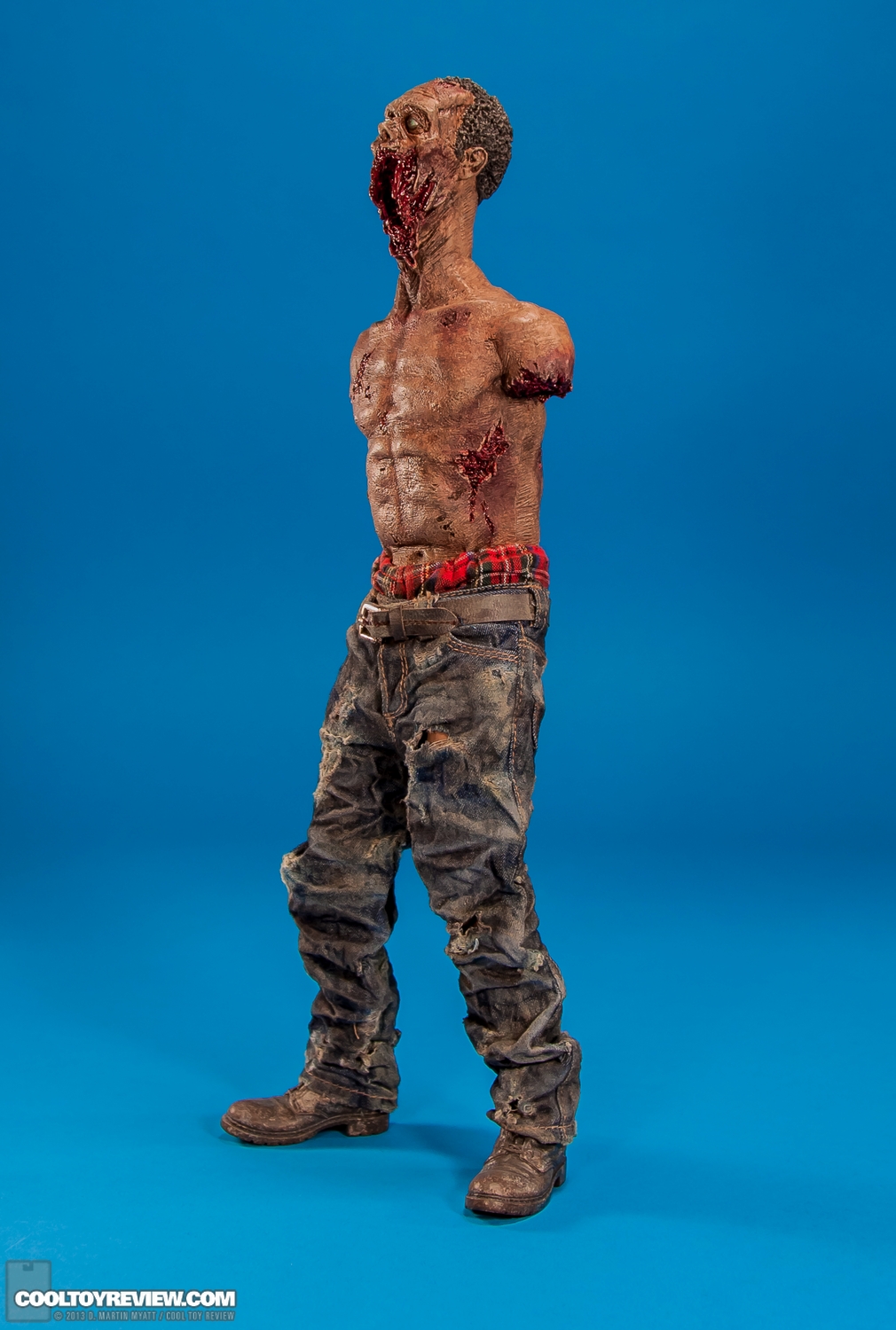 Pet-Zombies-Walking-Dead-ThreeZero-007.jpg