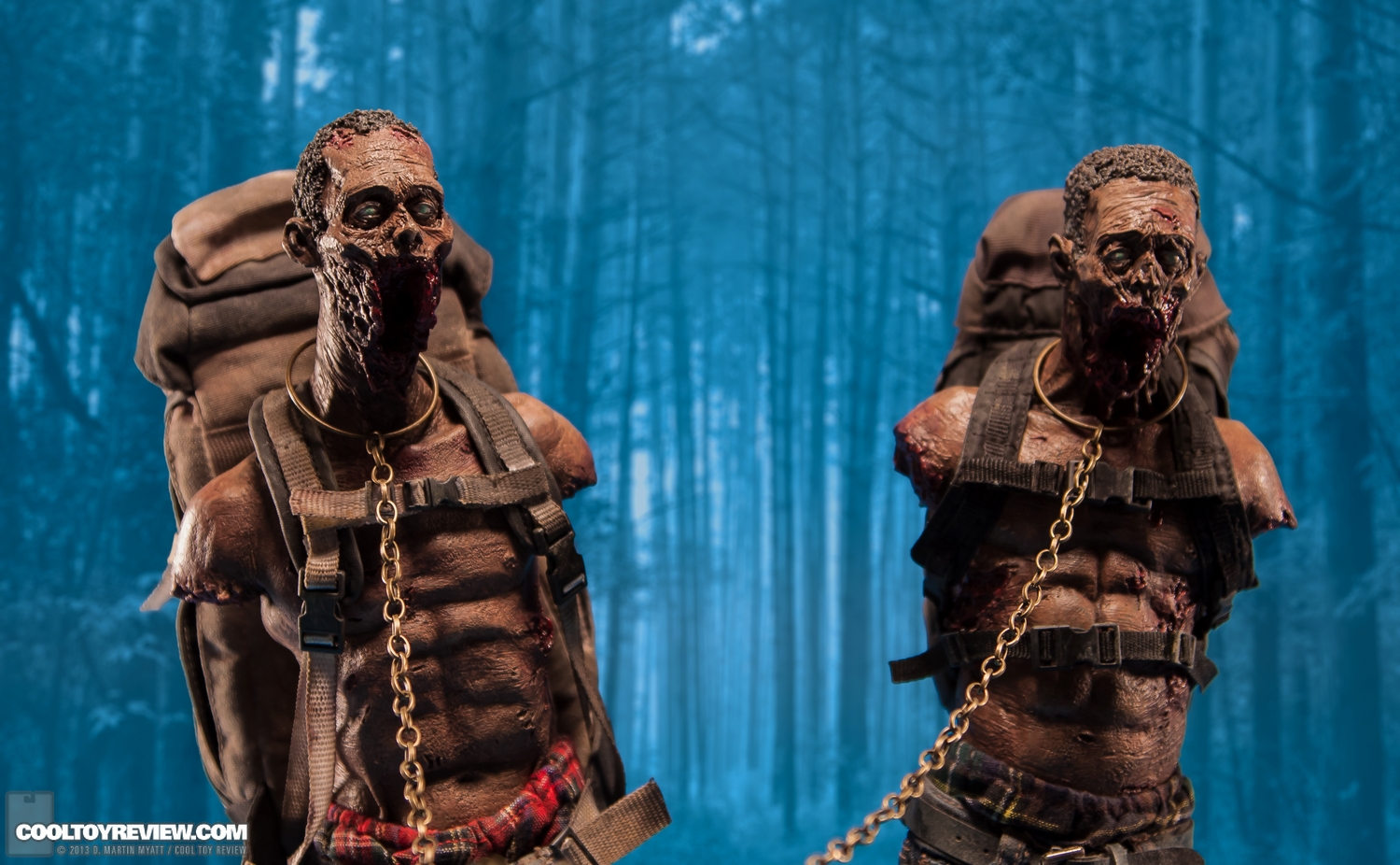 Pet-Zombies-Walking-Dead-ThreeZero-037.jpg