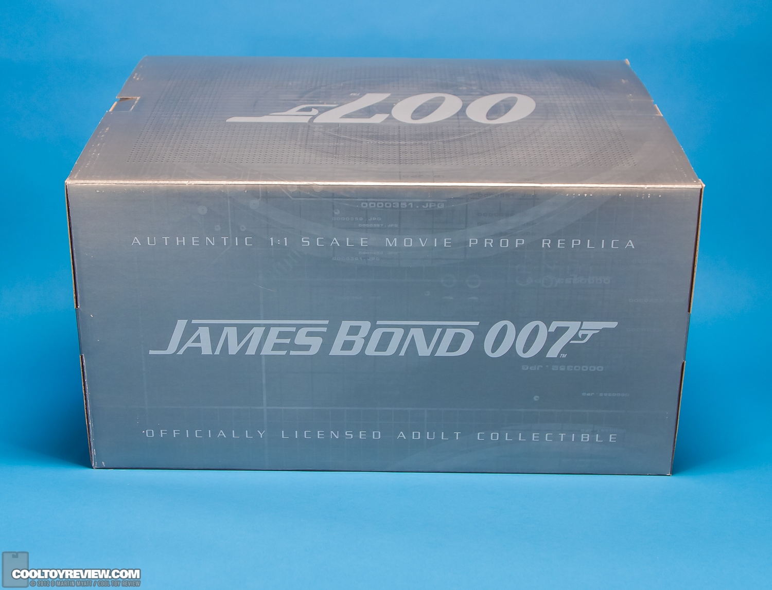 Golden_Eye_James_Bond_007_Factory_Entertainment-34.jpg