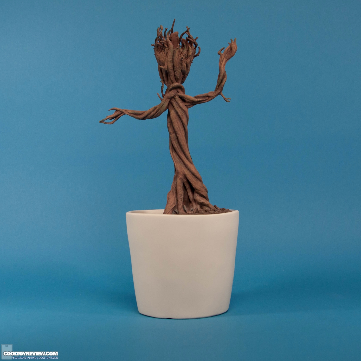 factory-entertainment-dancing-groot-1-to-1-scale-premium-motion-statue-004.jpg