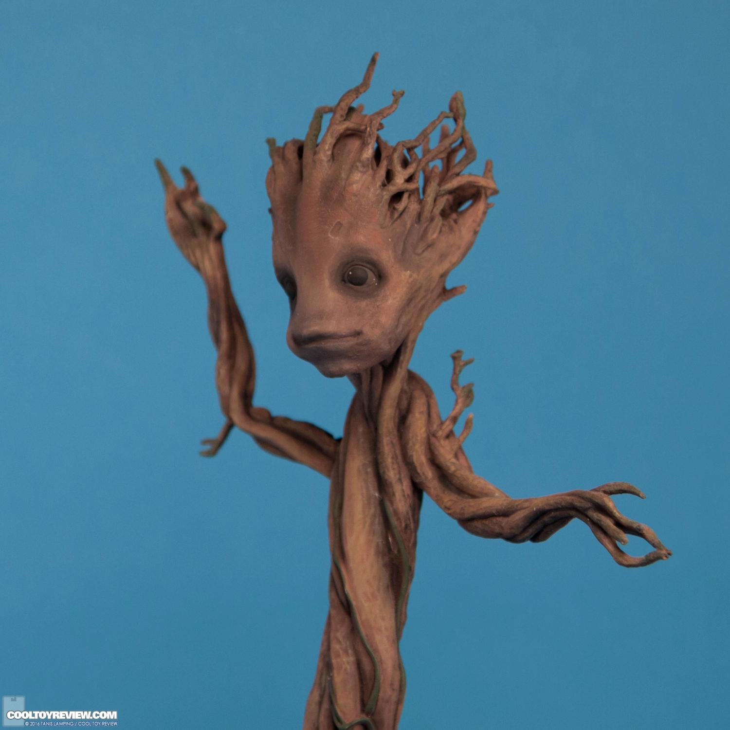factory-entertainment-dancing-groot-1-to-1-scale-premium-motion-statue-008.jpg