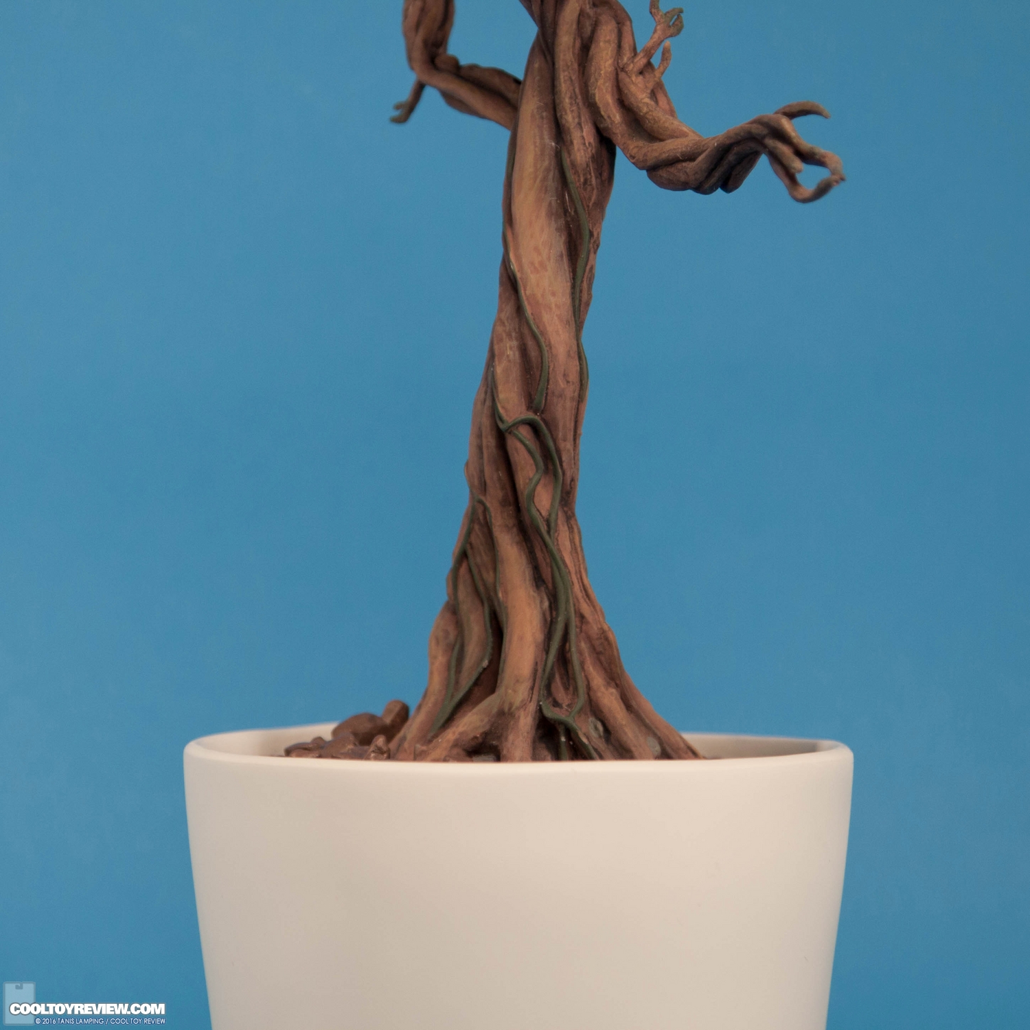 factory-entertainment-dancing-groot-1-to-1-scale-premium-motion-statue-012.jpg