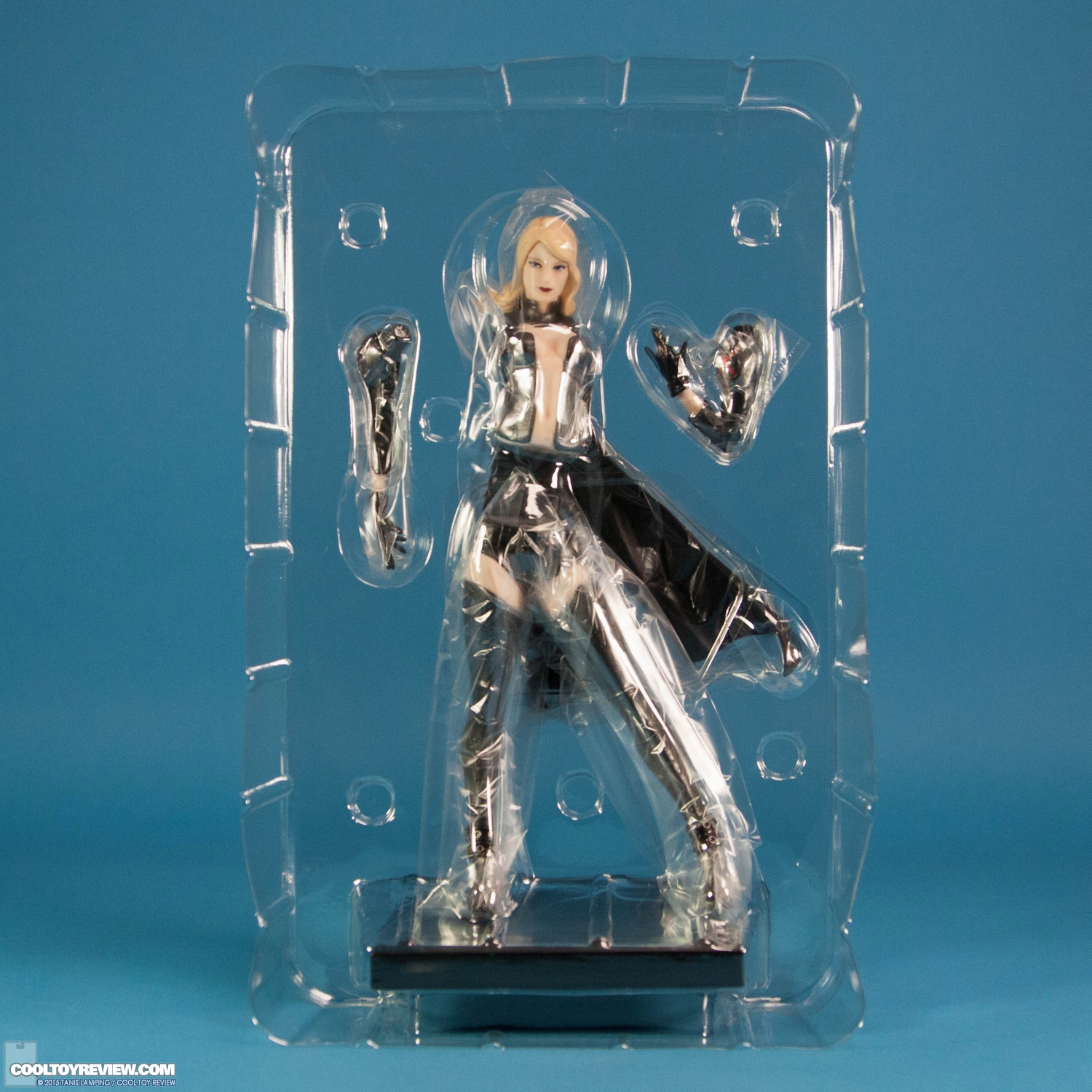 emma-frost-marvel-now-uncanny-x-men-artfx-plus-statue-kotobukiya-030.jpg
