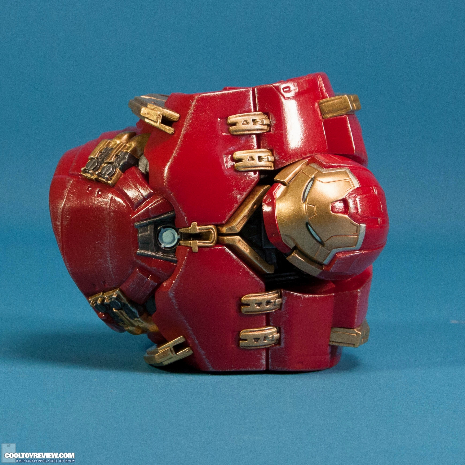 kotobukiya-avengers-age-of-ultron-hulkbuster-artfx-plus-statue-015.jpg