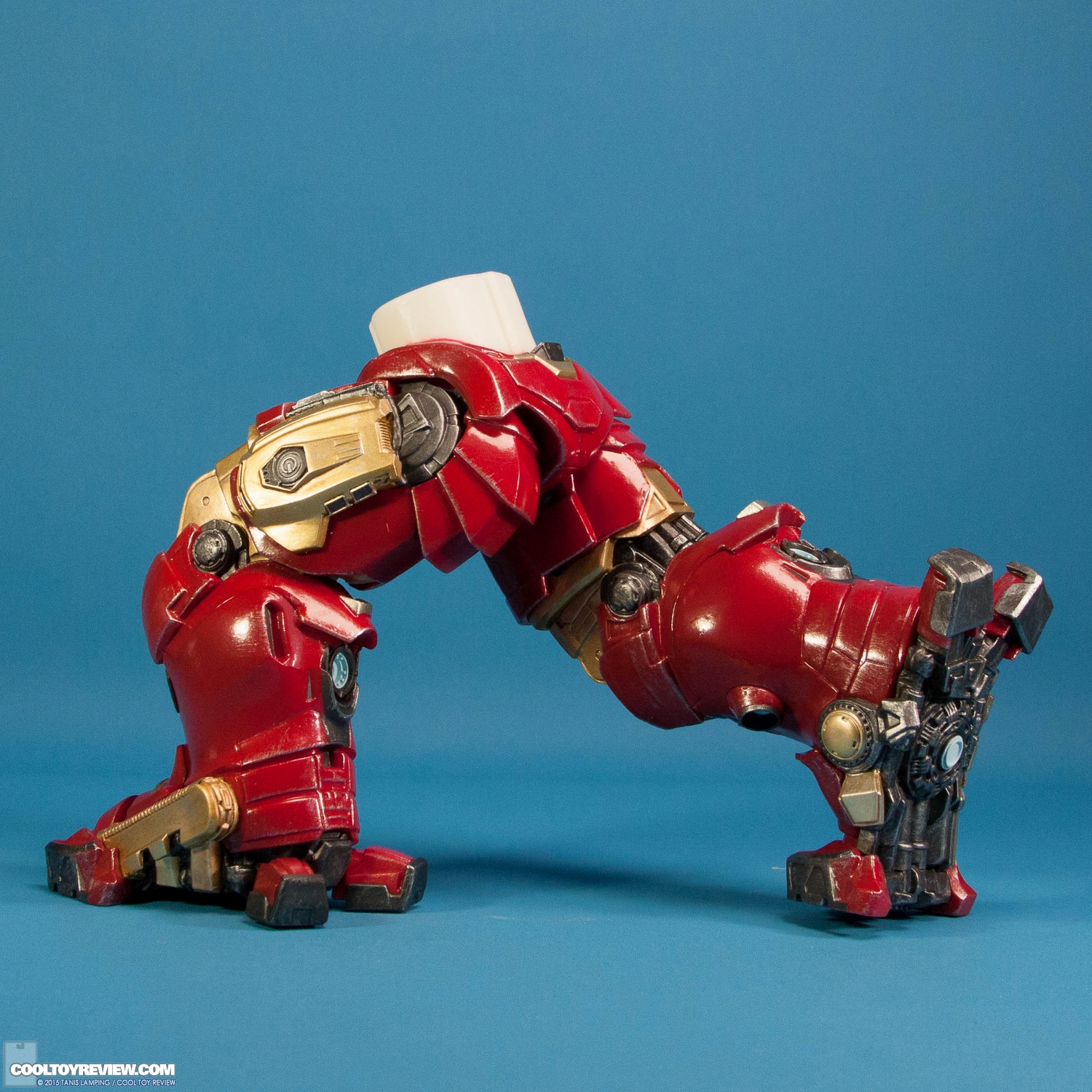 kotobukiya-avengers-age-of-ultron-hulkbuster-artfx-plus-statue-022.jpg