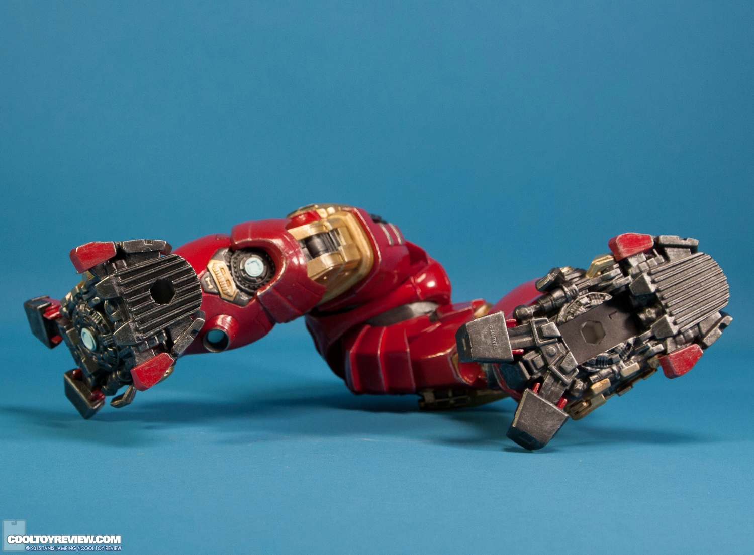 kotobukiya-avengers-age-of-ultron-hulkbuster-artfx-plus-statue-023.jpg