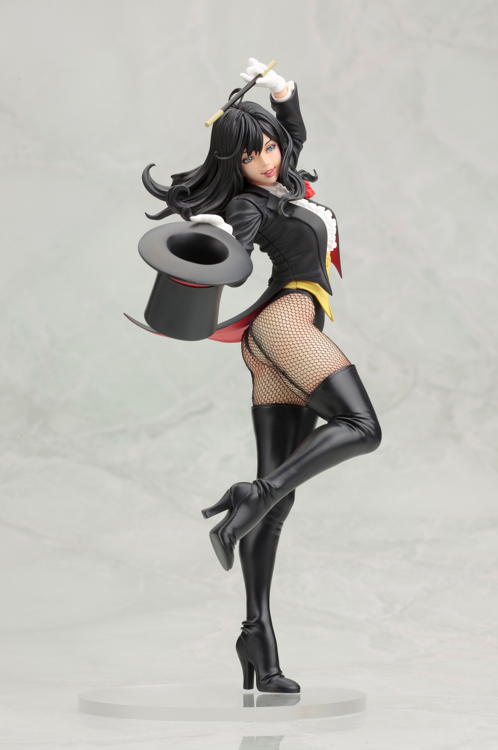 kotobukiya-zatanna-bishoujo-statue-002.jpg