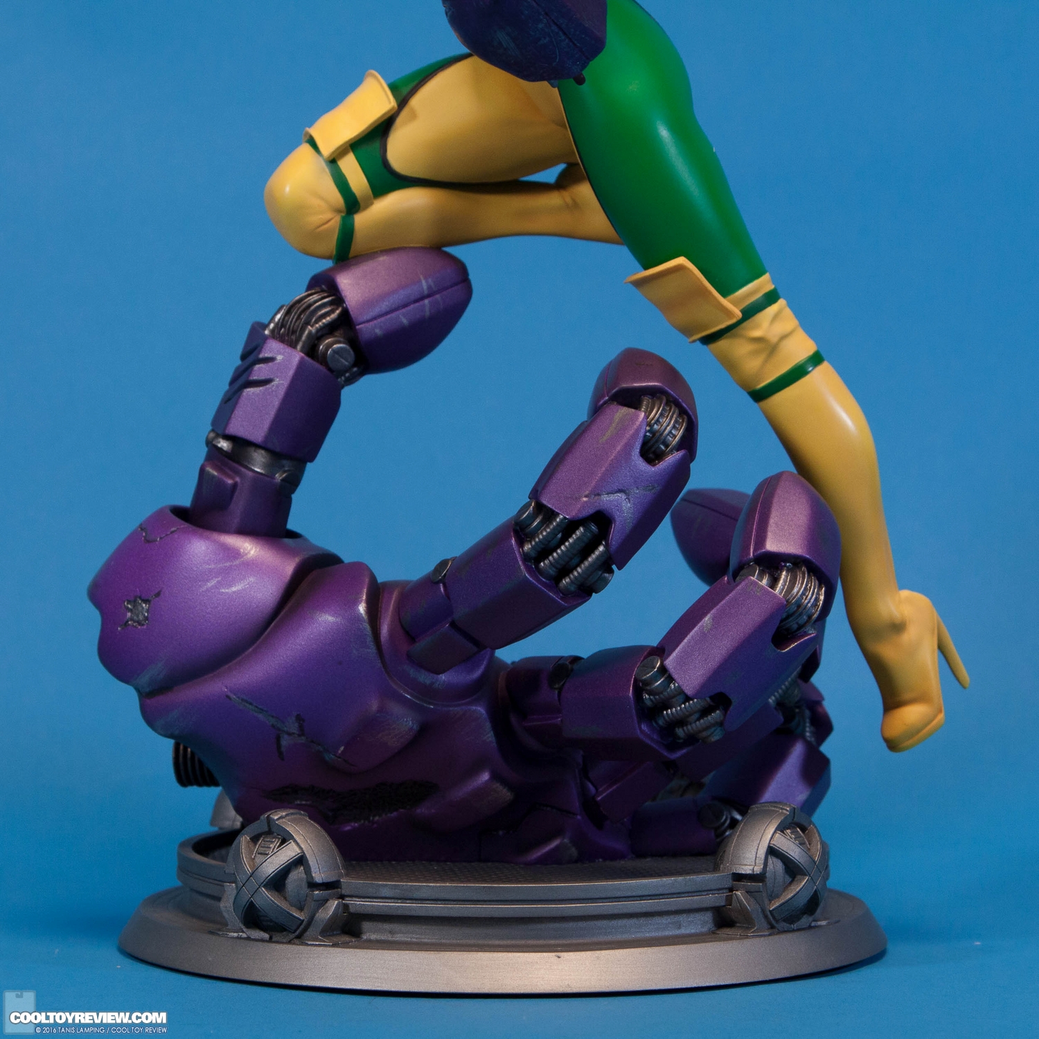rogue-fine-art-statue-kotobukiya-013.jpg