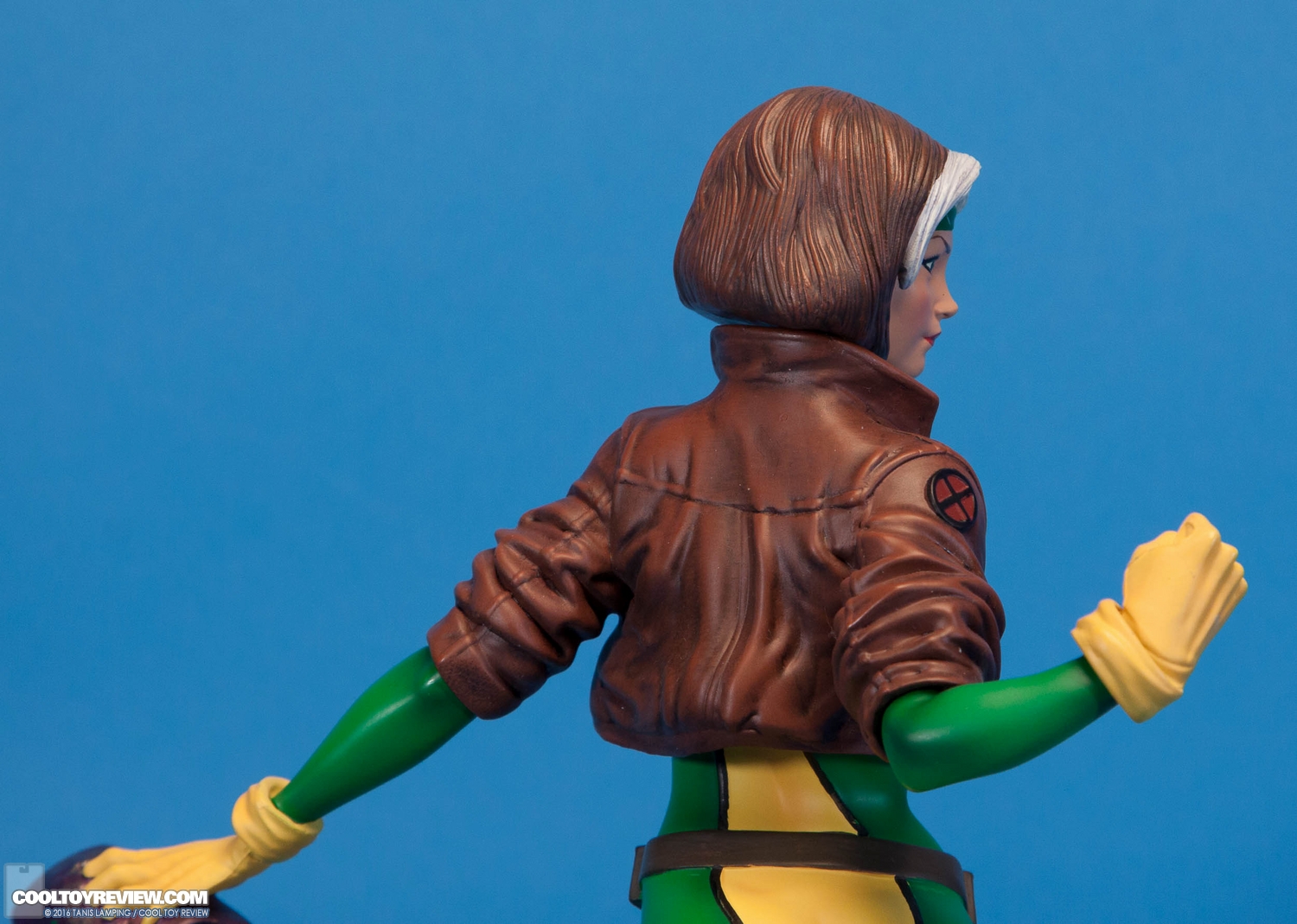 rogue-fine-art-statue-kotobukiya-018.jpg