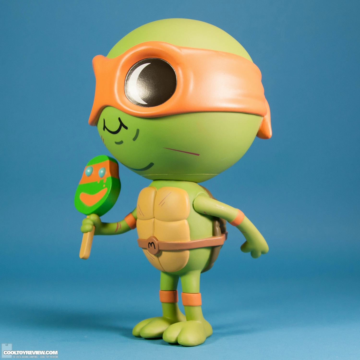 mondo-lil-mikey-9-inch-vinyl-figure-003.jpg