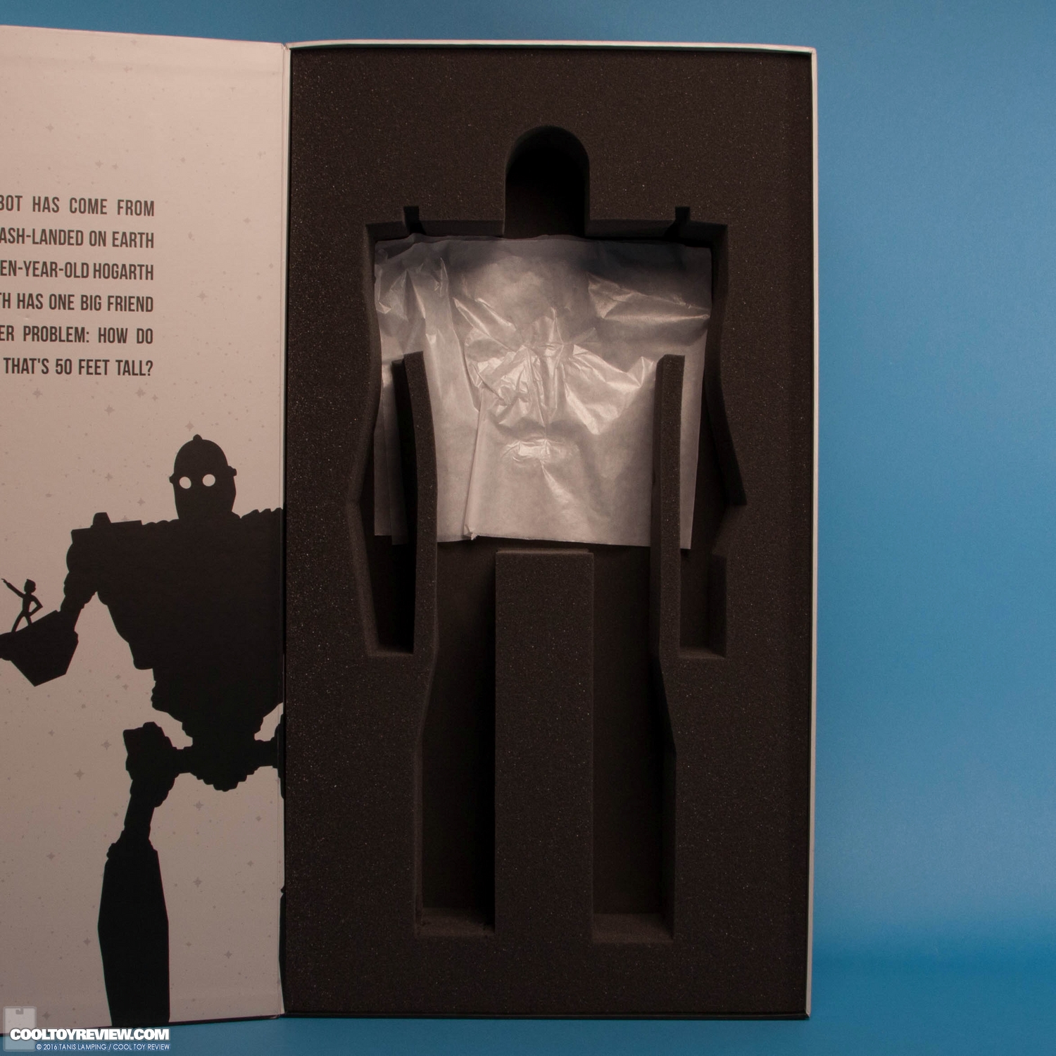 the-iron-giant-deluxe-figure-mondo-041.jpg