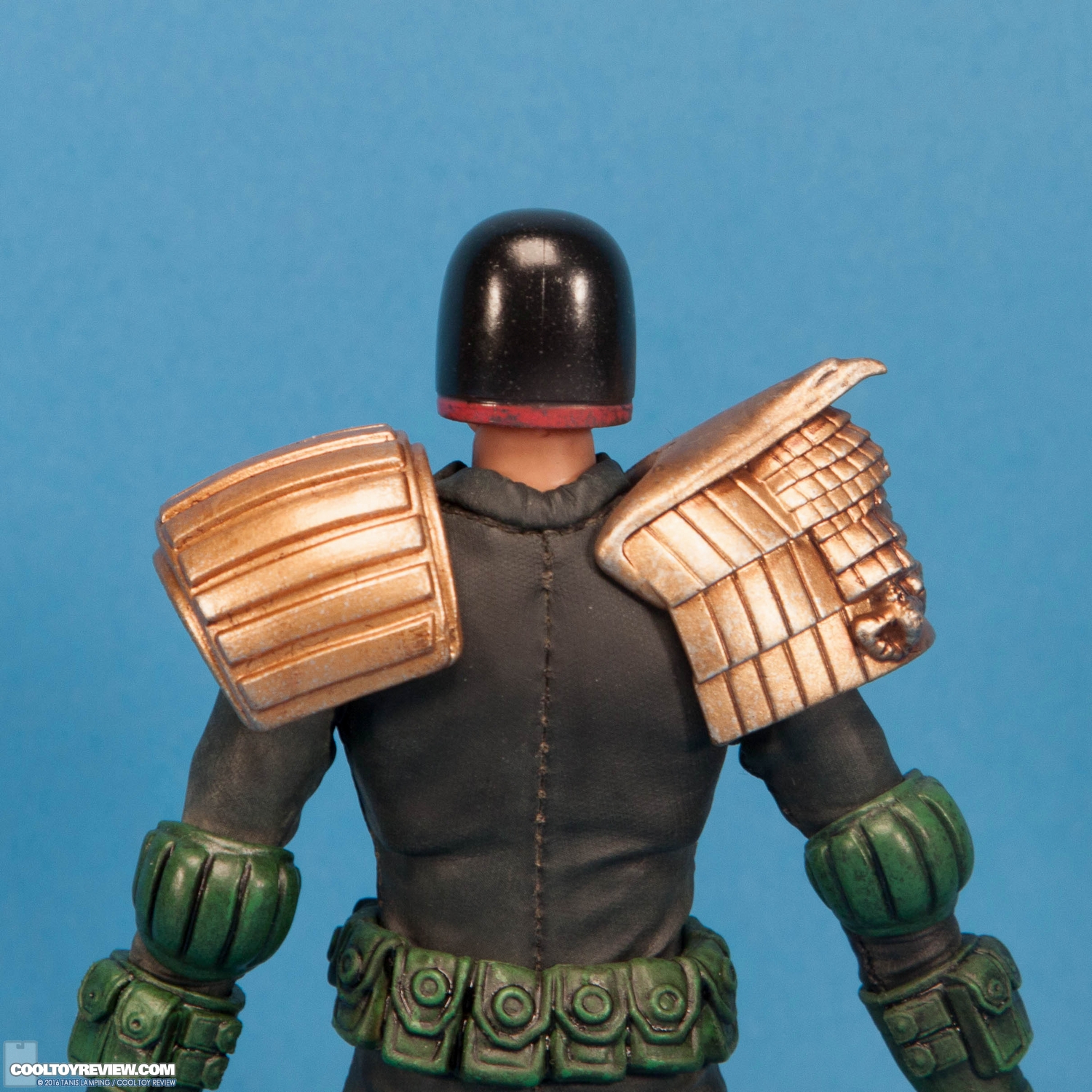 3a-judge-dredd-with-lawmaster-set-one-twelfth-scale-collectible-series-008.jpg